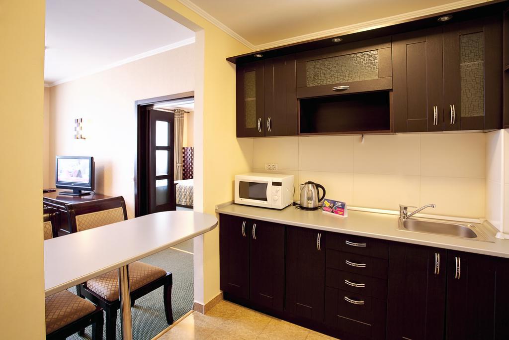 Hotel Tecadra Pipera Екстериор снимка