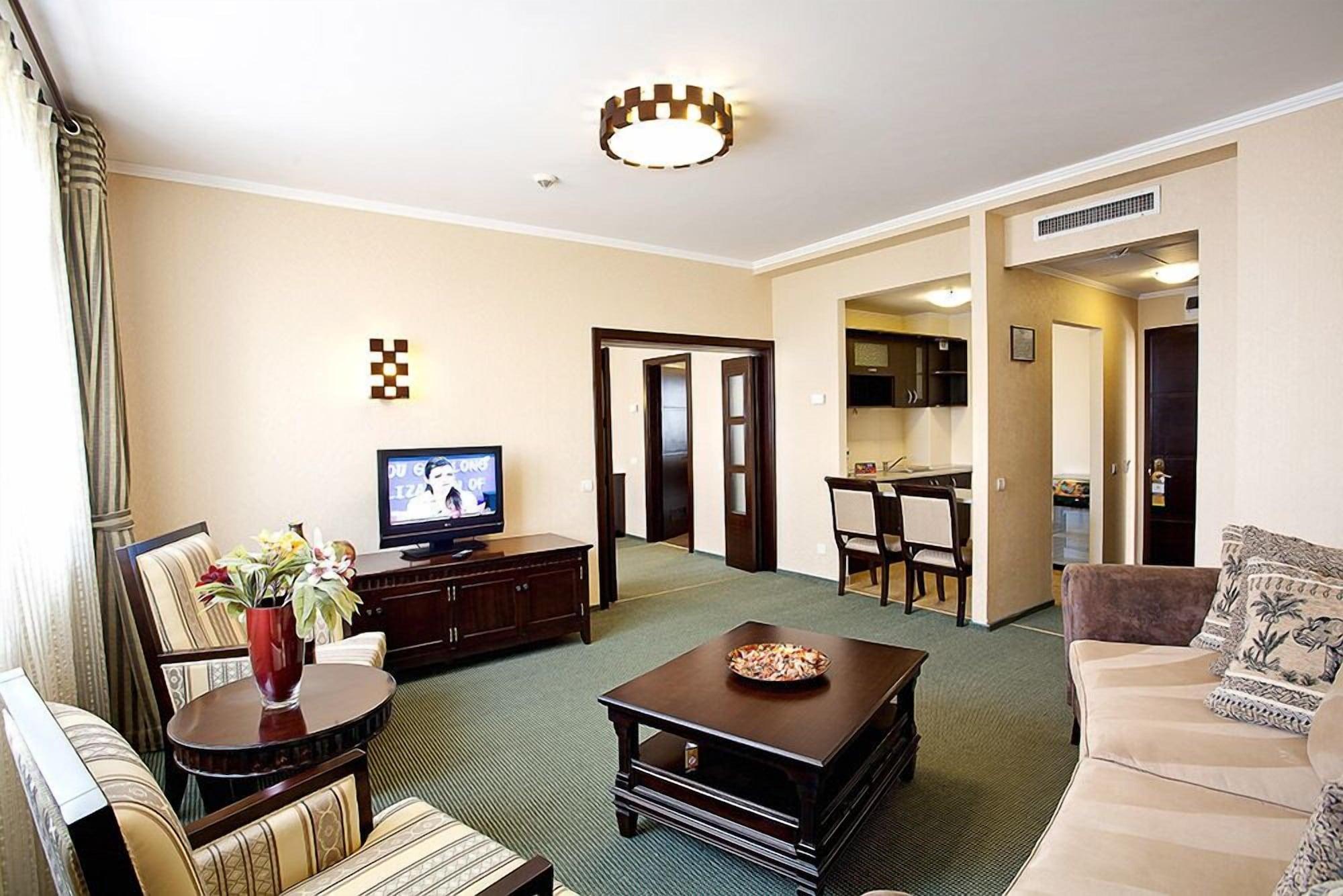 Hotel Tecadra Pipera Екстериор снимка