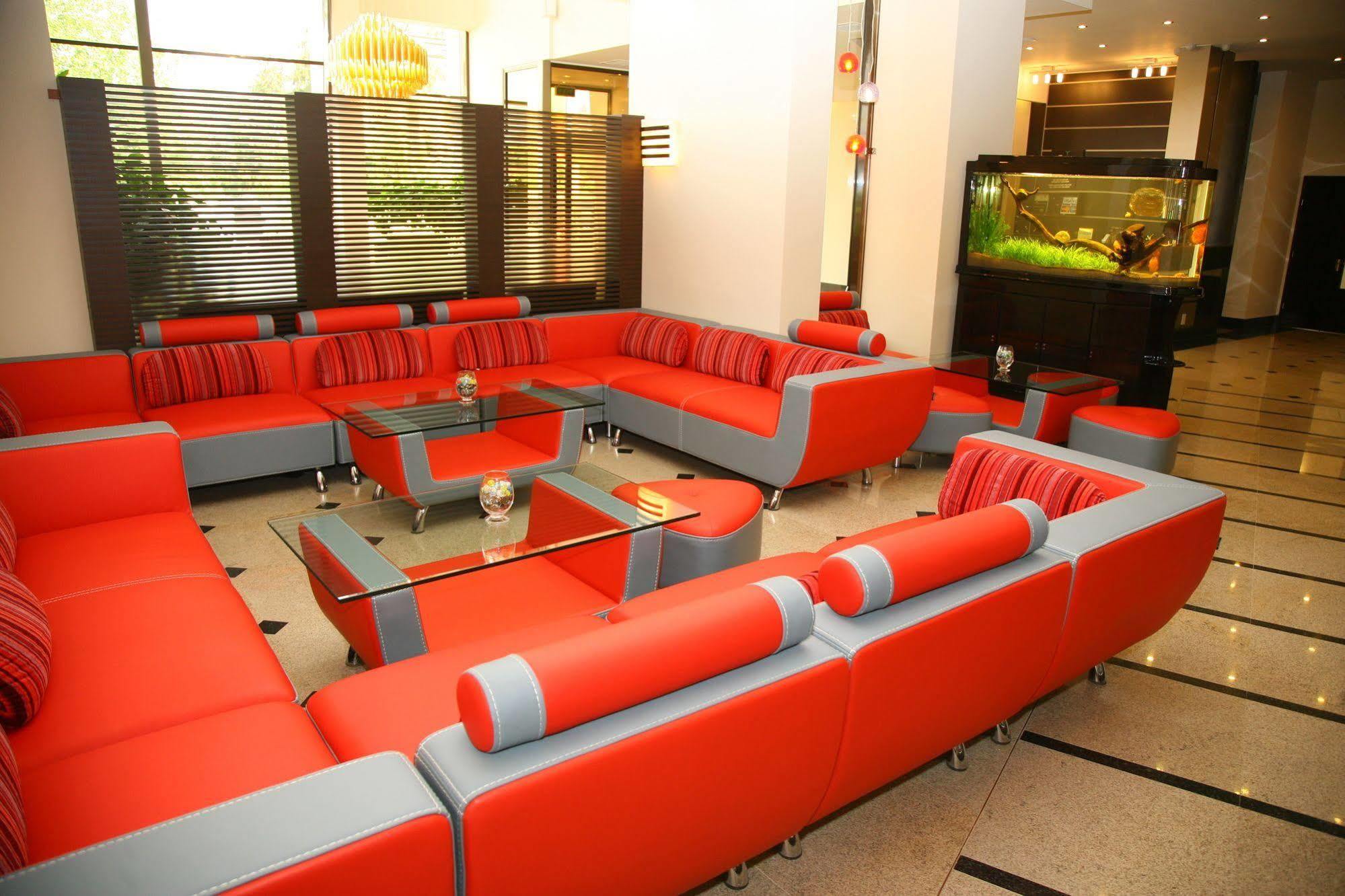 Hotel Tecadra Pipera Екстериор снимка